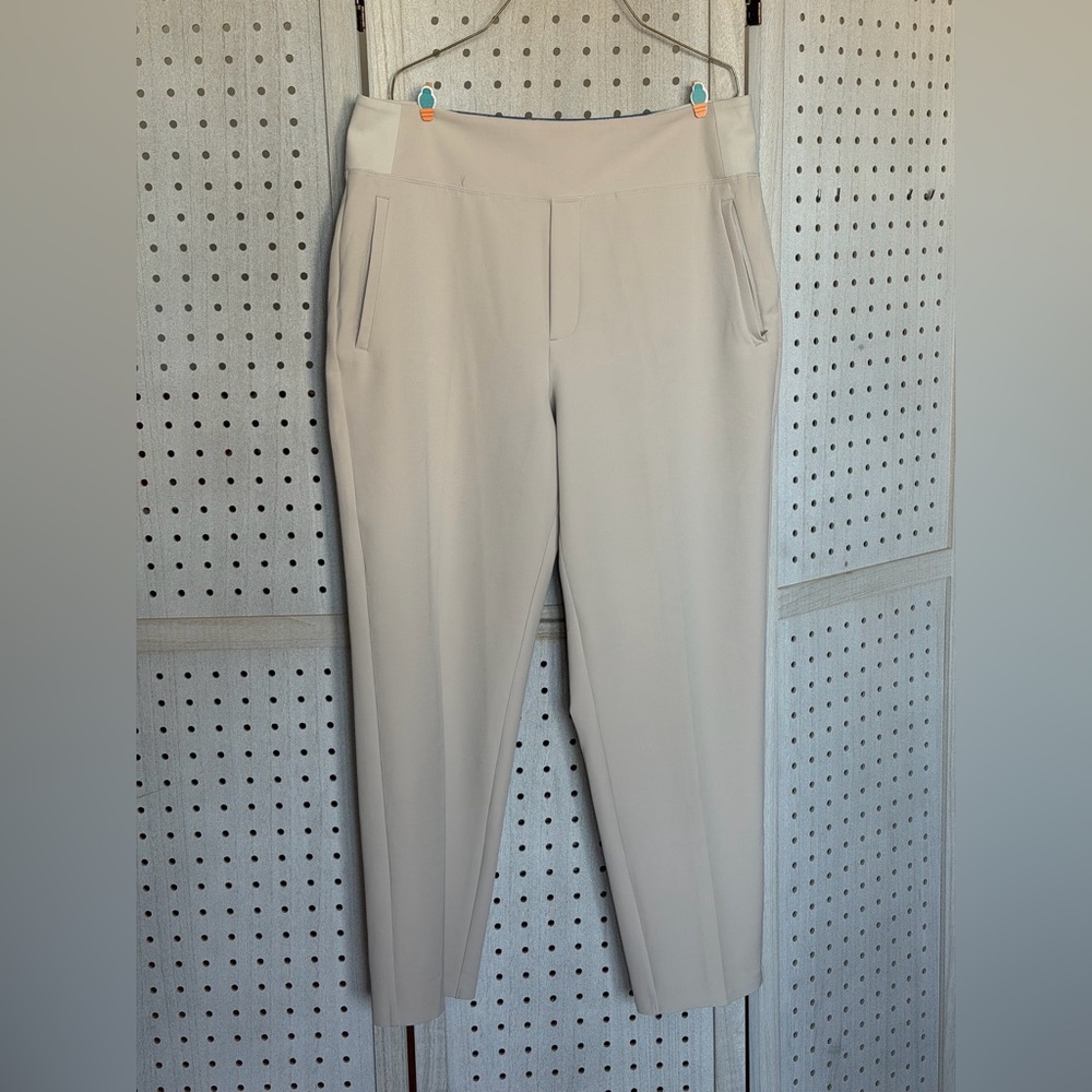 Athleta Cream Straight Leg Women's Pants